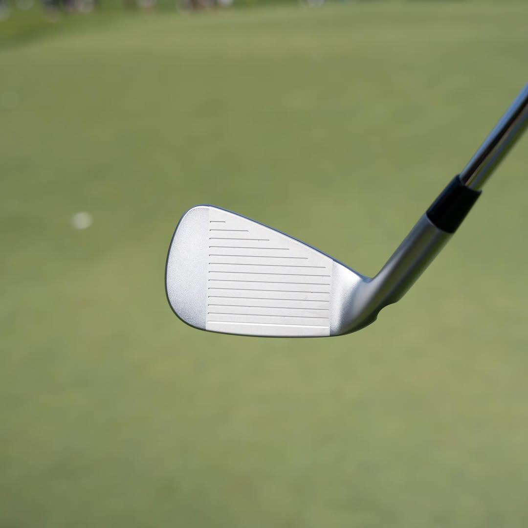 Lộ Diện Gậy Sắt Ping i240 Mới Và Gậy Utility Ping iDi